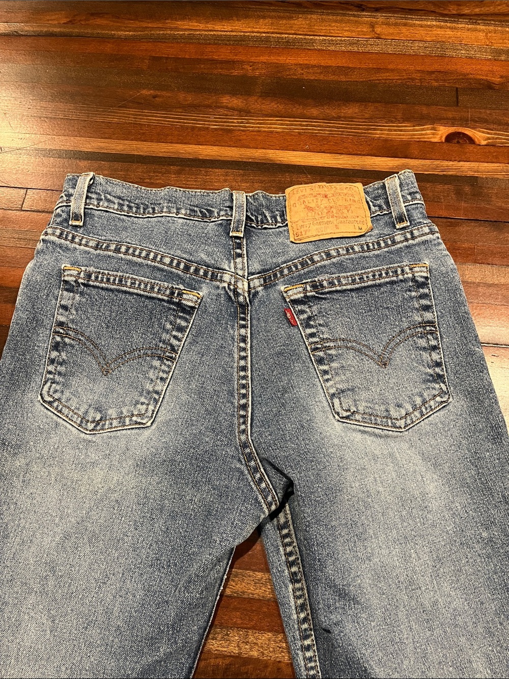 Levi's women’s medium wash vintage Blue boot cut slim fit Denim Jeans size 7